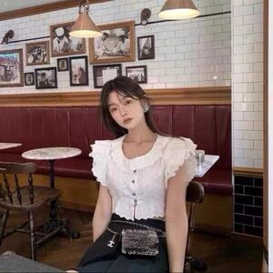 Kfashion/ Jfashion Seooocookie White Blouse Size S